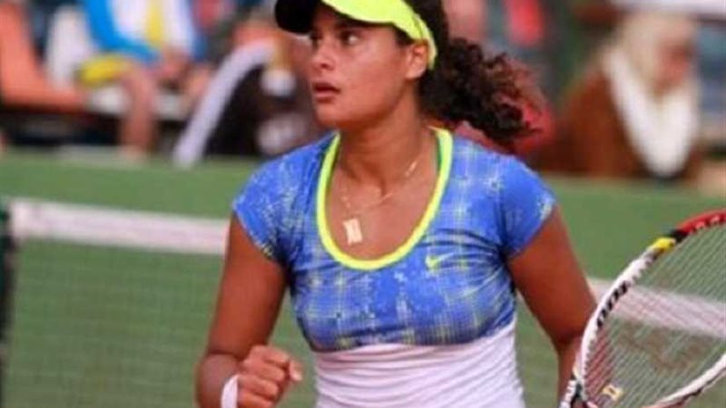 ميار شريف تودع بطولة