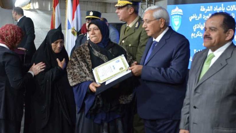 نادي جزيرة الورد