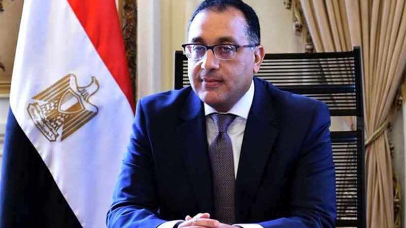 رئيس الوزراء يشهد