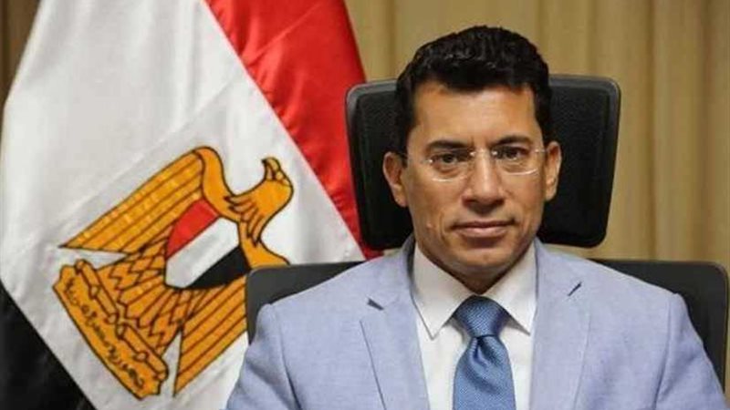 صبحي يهنئ هداية ملاك