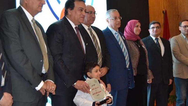 دكتور زيزو وسر البالطو