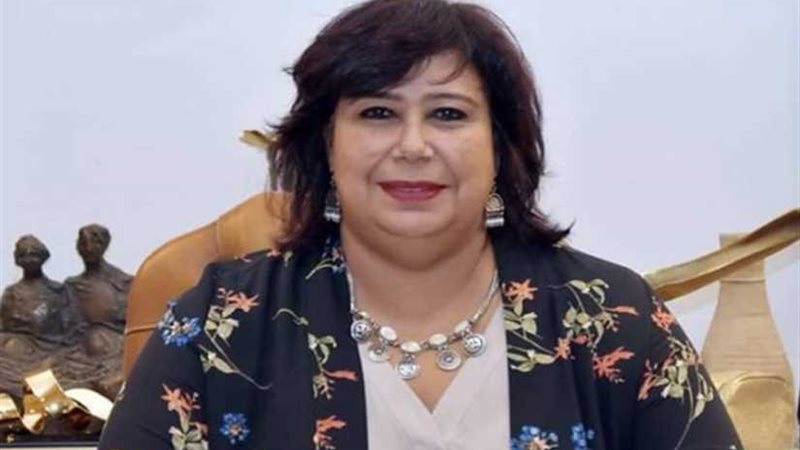 وزيرة الثقافة تفتتح