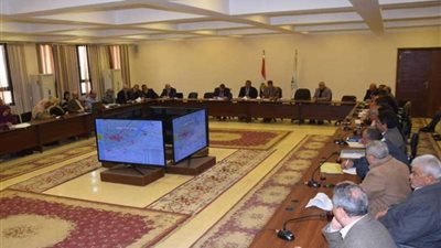 اجتماع للبت في طلبات تقنين أراضي أملاك الدولة ببني سويف