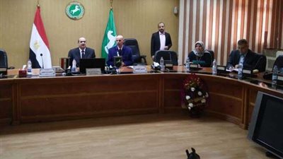 تنسيق بين صحة الشرقية والأجهزة التنفيذية استعدادا للحملات القومية