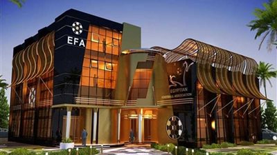 اتحاد كرة القدم يعلن قرارات الاجتماع برؤساء الأندية