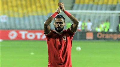 حسام عاشور يشارك في المباراة رقم 500 مع الأهلي