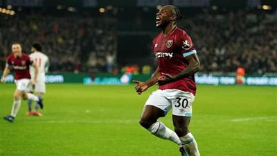 ليفربول يتعادل إيجابيًا بصعوبة أمام وست هام في الشوط الأول