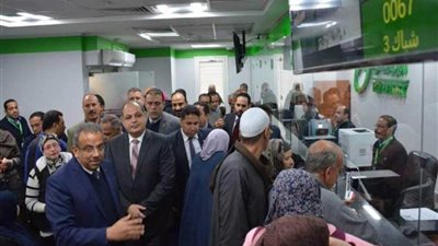 محافظ الغربية ورئيس البريد يفتتحان مكتبي بريد طنطا الرئيسي وسبرباي