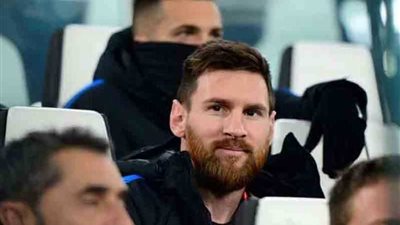 ميسي على مقاعد بدلاء برشلونة وبنزيما يقود هجوم الريال