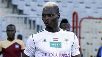 مهاجم المصري يفسخ عقده بالتراضي