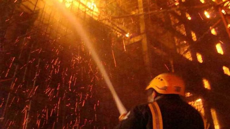 السيطرة على حريق