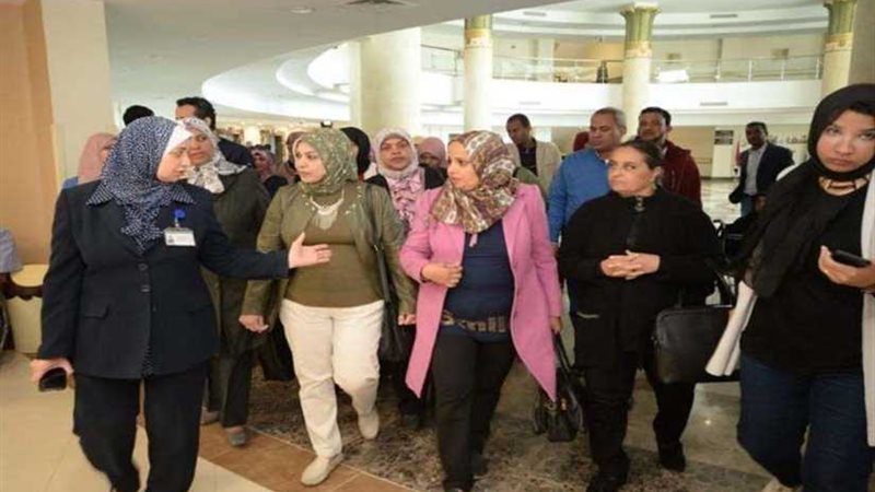 وفد من نقابة التمريض