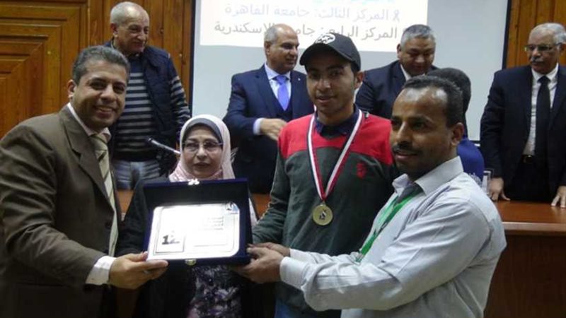 ميداليات ذهبية وفضية