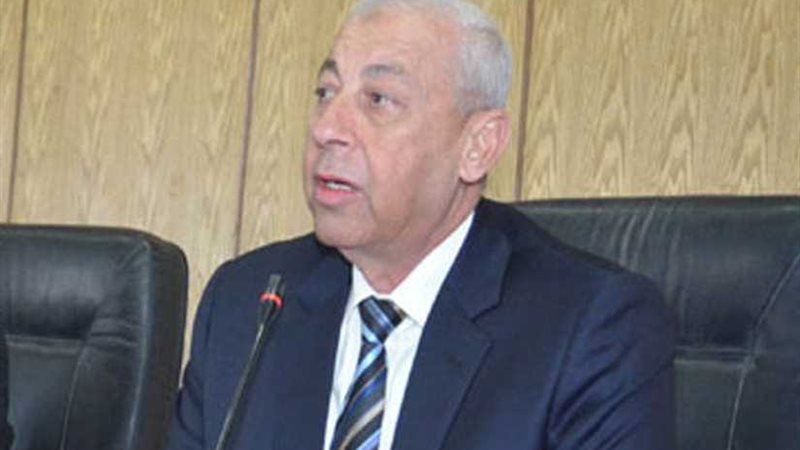 محافظ أسوان يوجه