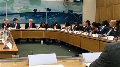 سفير مصر بالمملكة المتحدة يلتقي زعيم حزب العمال البريطاني