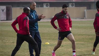 الأهلي يخوض مرانه الأخير اليوم قبل مواجهة سيمبا