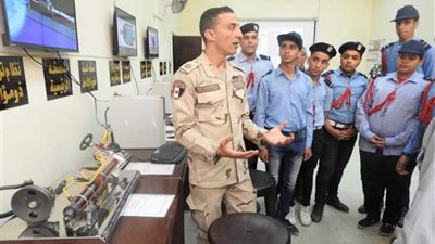 الفني للقوات المسلحة يستضيف طلاب مدارس القاهرة