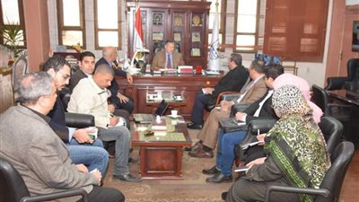 بحث الموقف التنفيذي للمنطقة اللوجستية بكوم أبوراضي الصناعية