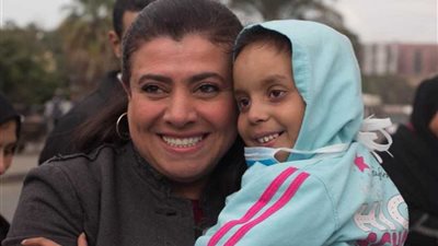 نشوى مصطفى تزور 