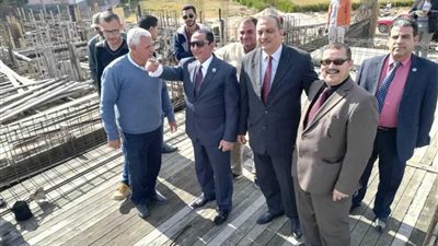 رئيس جامعة العريش يتفقد المشروعات والإنشاءات الجديدة بالجامعة