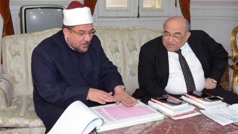 وزير الأوقاف.. كورس