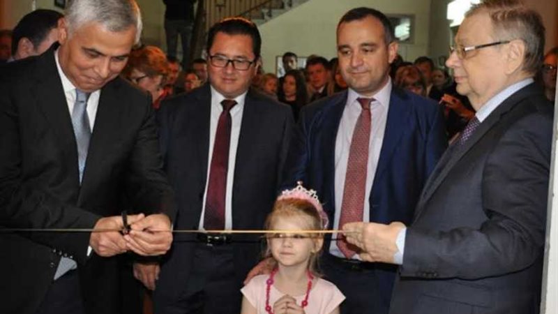 إبداعات دبلوماسية