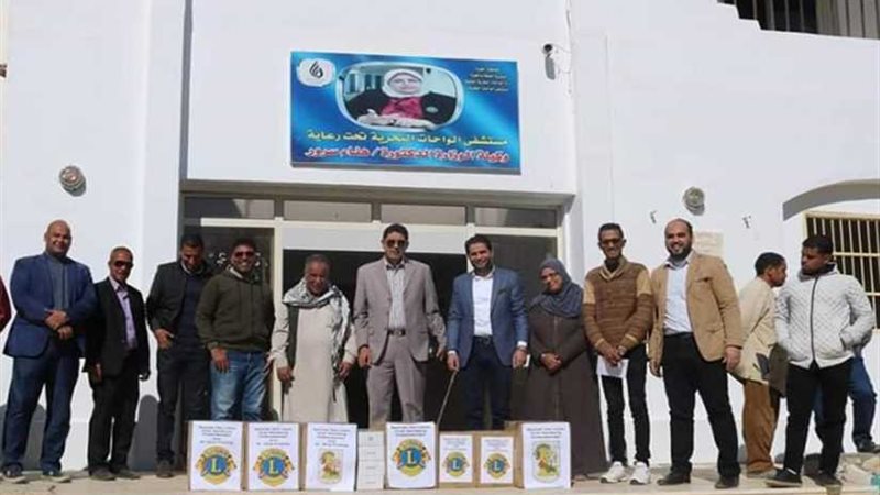 12 جهازا طبيا تبرعا