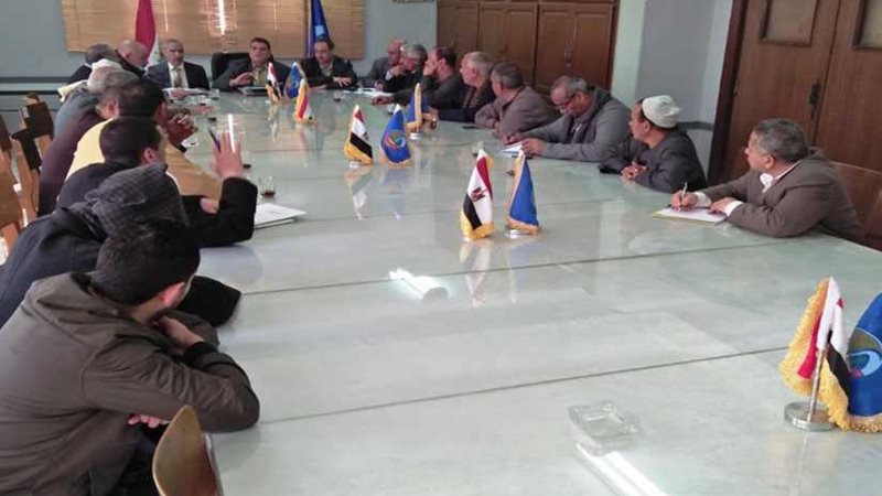 زراعة البحيرة تستعرض