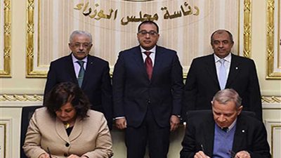 رئيس الوزراء يشهد توقيع بروتوكول تعاون لرفع قدرات خريجي المدارس