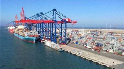 غلق بوغاز ميناءي الإسكندرية والدخيلة لسوء الأحوال الجومائية