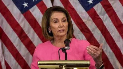 بيلوسي: ما يحدث على الحدود مع المكسيك لا يستدعي إعلان حالة الطوارئ