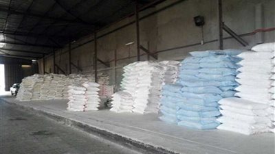 كميات كبيرة من الدقيق تصل الخرطوم إهداء من مصر للشعب السوداني