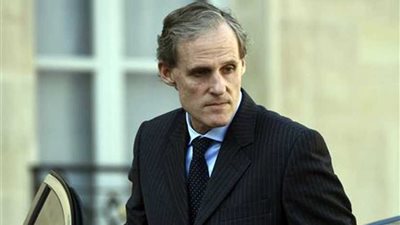 سفير فرنسا لدى إيطاليا يصل روما عقب أسبوع من التوترات الدبلوماسية