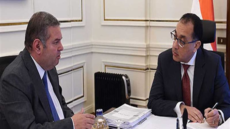 رئيس الوزراء يتابع