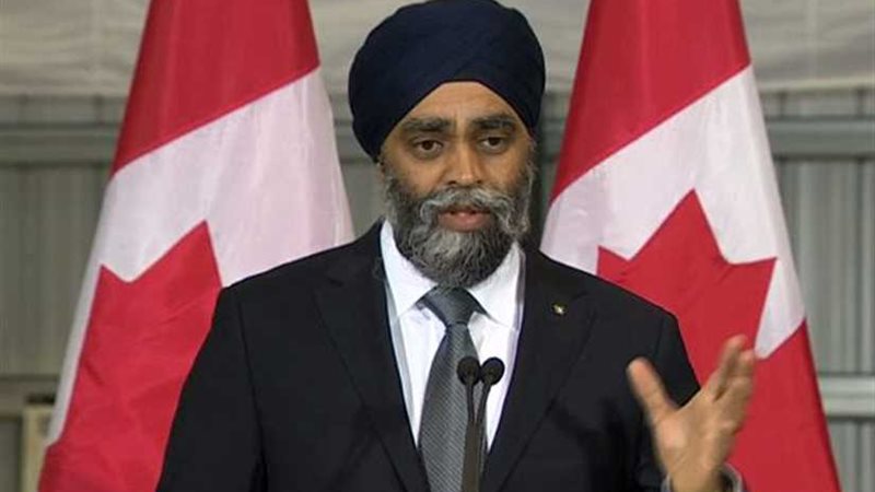 وزير الدفاع الكندي: