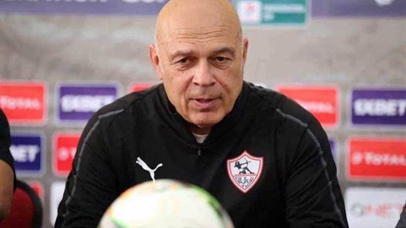 جروس يجري تعديلا