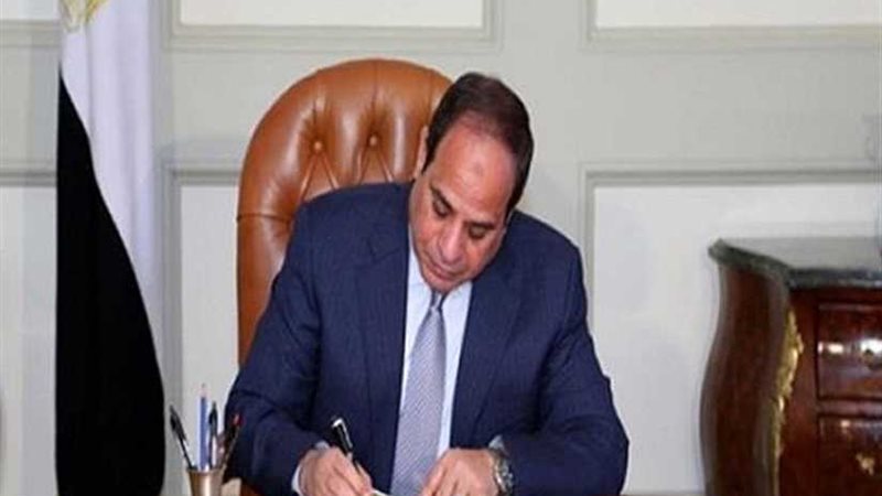 السيسى يجدد تعيين