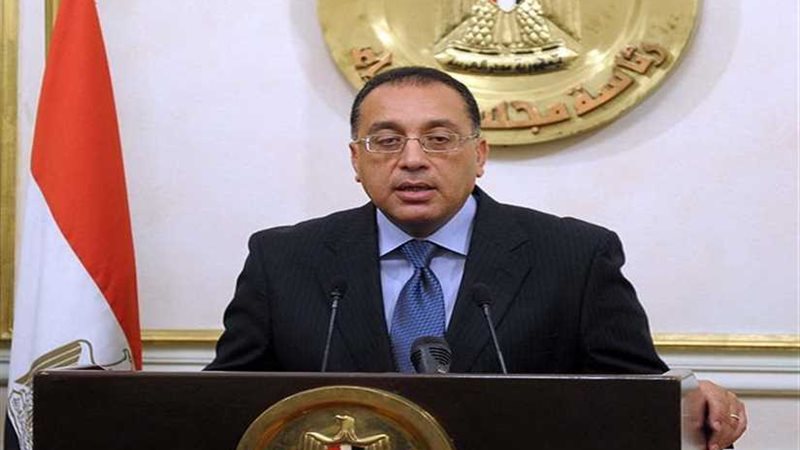 رئيس الوزراء يبحث