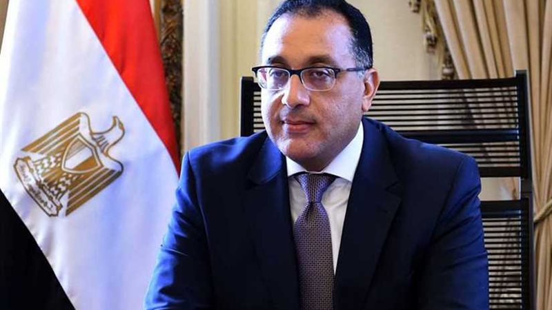 رئيس الوزراء يبحث