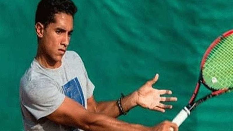 يوسف حسام يتأهل لربع