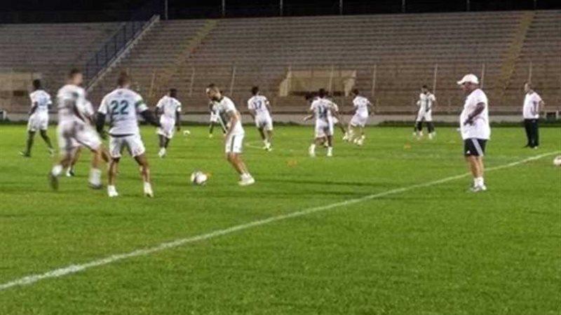 الاتحاد يؤدي مرانه