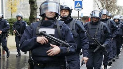 ألبانيا : اشتباكات بين أنصار المعارضة والشرطة أثناء مسيرة مناهضة للحكومة