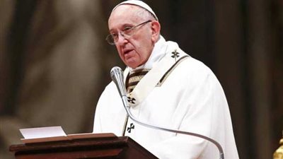 الفاتيكان يعاقب أرفع مسؤول لديه بسبب فضائح جنسية