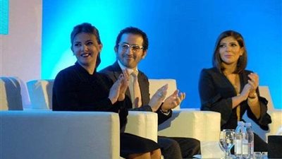 حلمي ومنى وشيرين.. فنانو الخير سفراء للمرض والطفولة