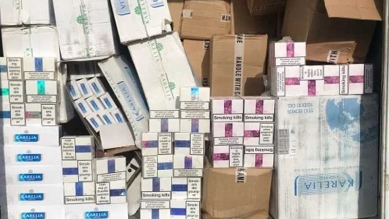 ضبط سجائر وحفاضات