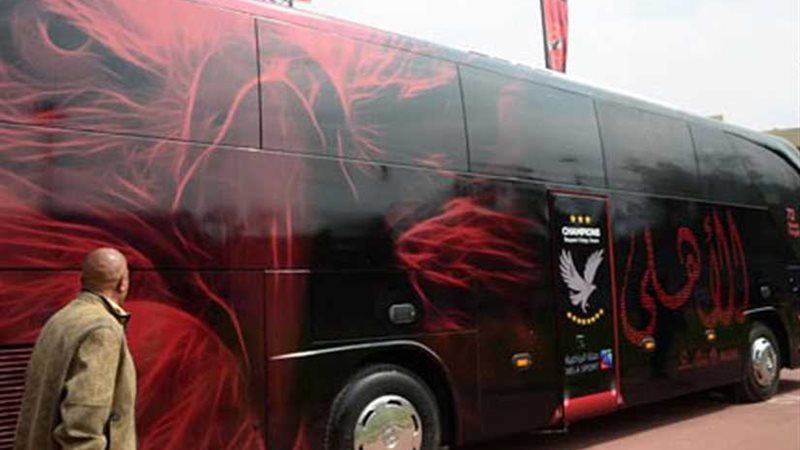 بالصور.. وصول حافلة