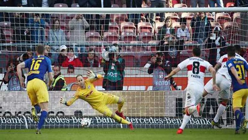 لايبزيج يفوز على