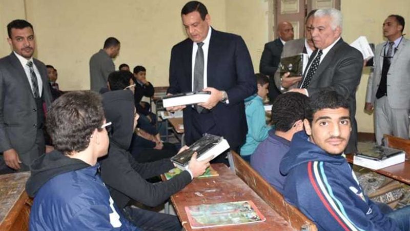 توزيع التابلت على