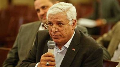 برلماني يتقدم بطلب إحاطة لـ 3 وزراء حول أزمة رواتب المعلمين في مصر