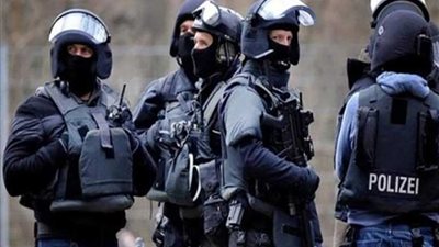 الشرطة الألمانية تعثر على 17 قنبلة يدوية بجوار محطة قطار رئيسية